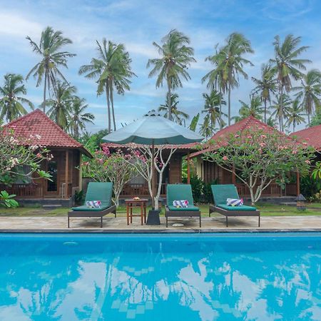Rijet Villa Beach & Restaurant Ped Luaran gambar