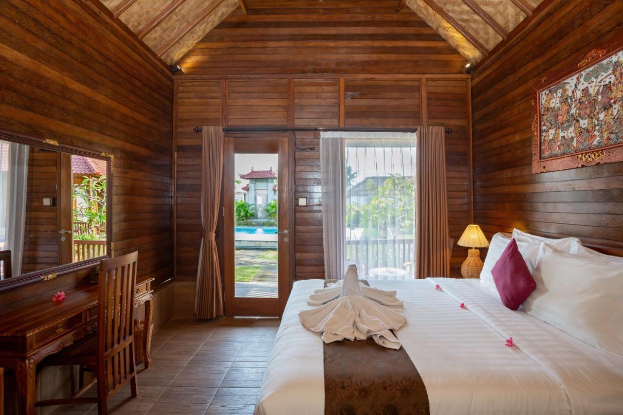 Rijet Villa Beach & Restaurant Ped Luaran gambar
