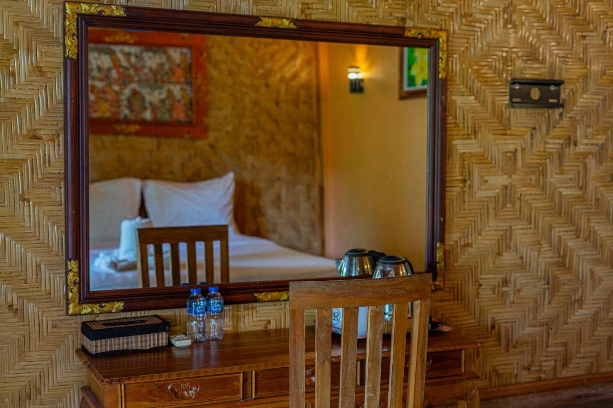 Rijet Villa Beach & Restaurant Ped Luaran gambar