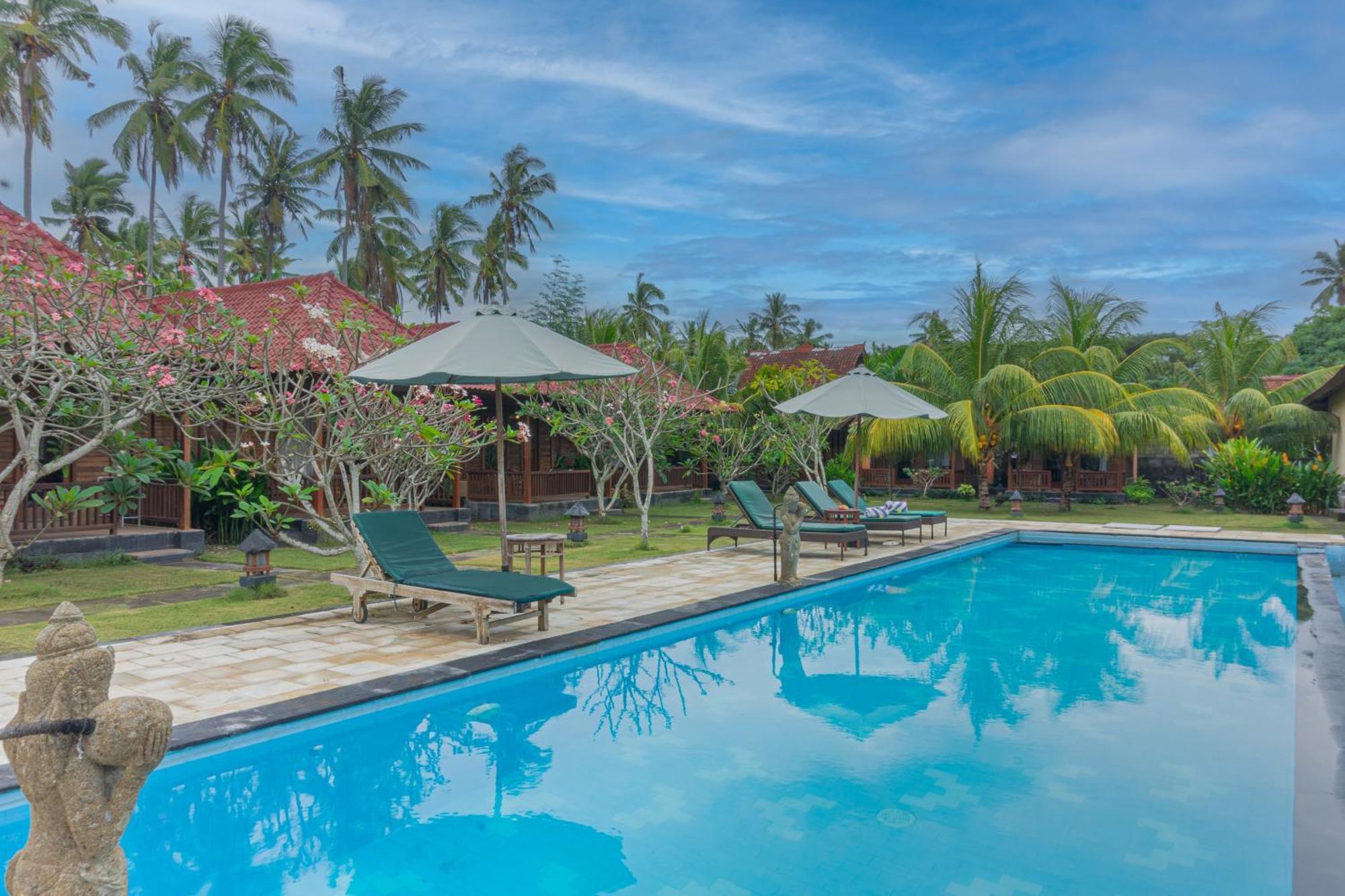 Rijet Villa Beach & Restaurant Ped Luaran gambar