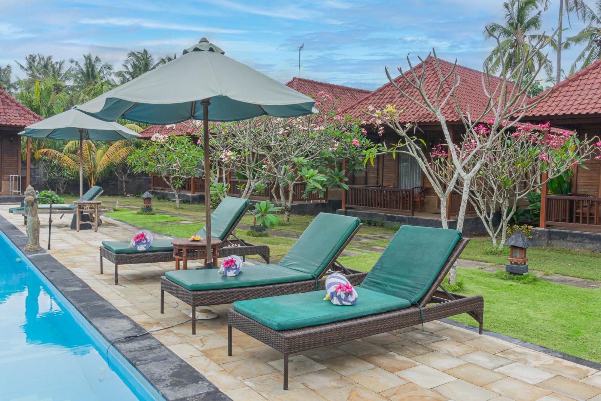 Rijet Villa Beach & Restaurant Ped Luaran gambar